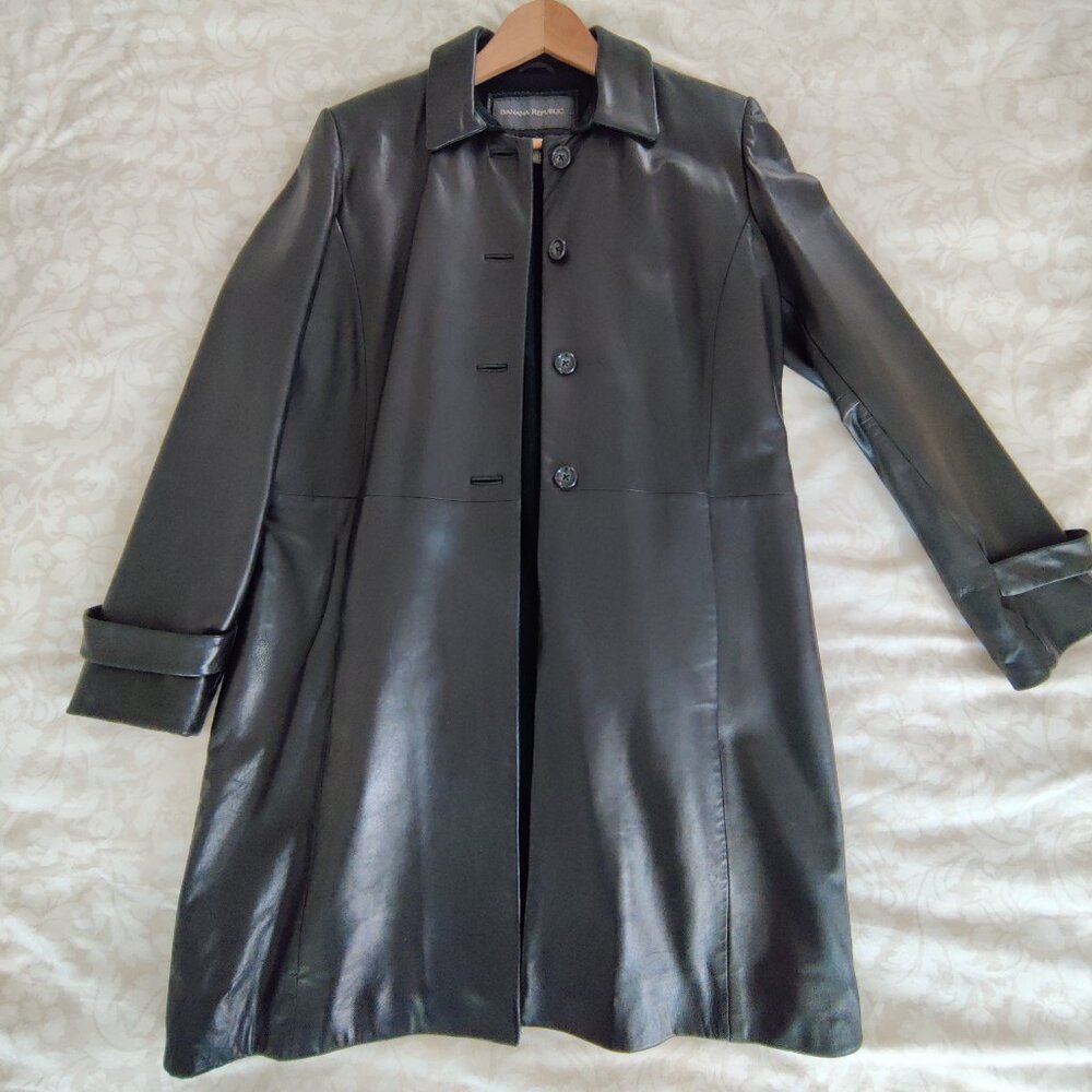 Banana Republic Genuine LEATHER SZ-S Woman's Long Coat in BLACK